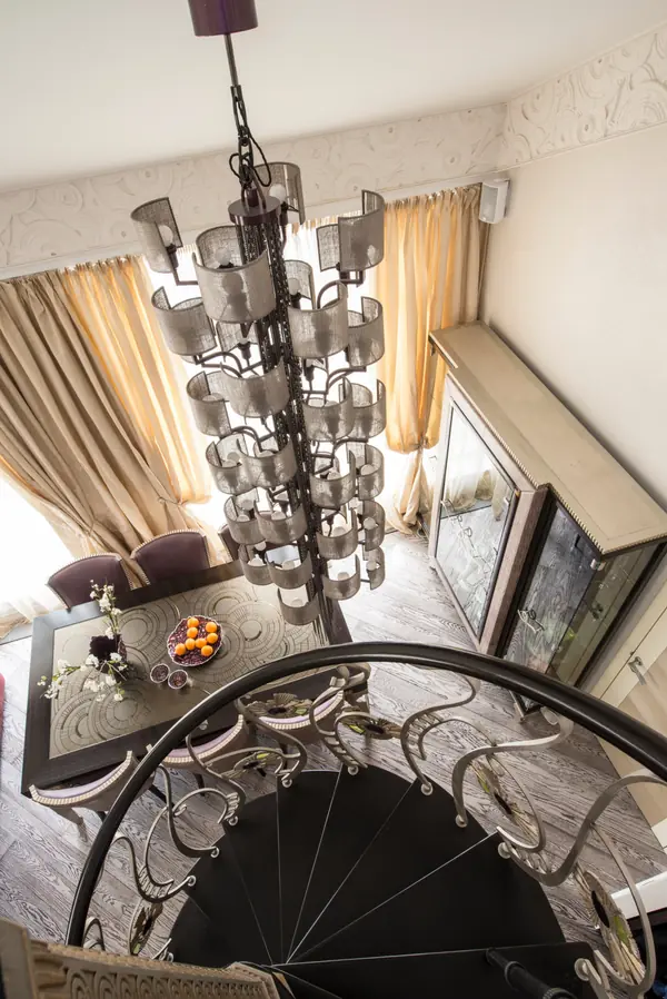 АПАРТАМЕНТЫ 176,4М2, НА АНДРЕЕВСКОЙ НАБ.