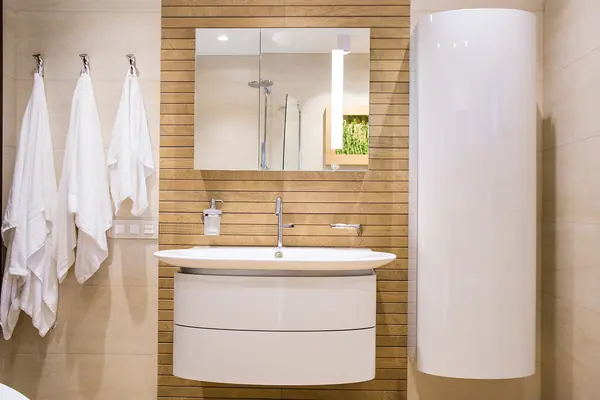 Царица Лесных Озер