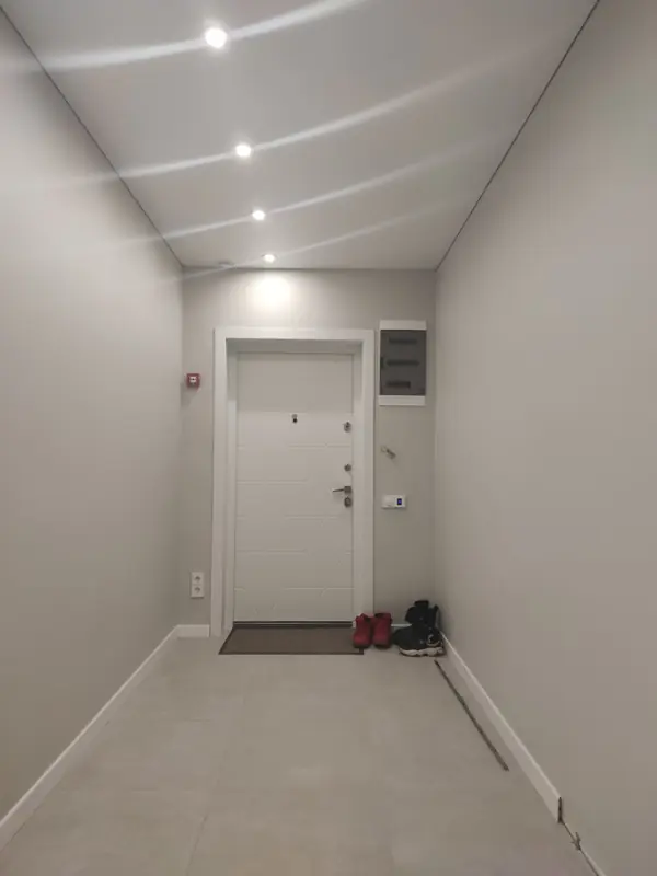 Светлая прихожая