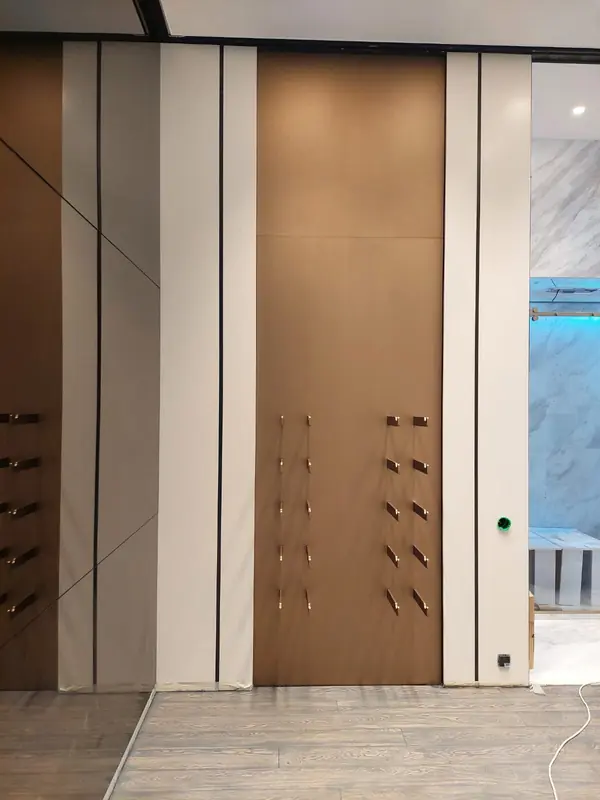 Панель из металла для спортивного инвентаря