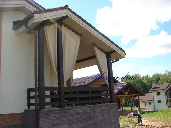 ПОРТЬЕРЫ НА ПЕТЛЯХ