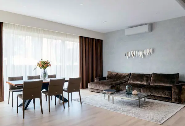 Интерьер жилого дома на ул. Мадридской