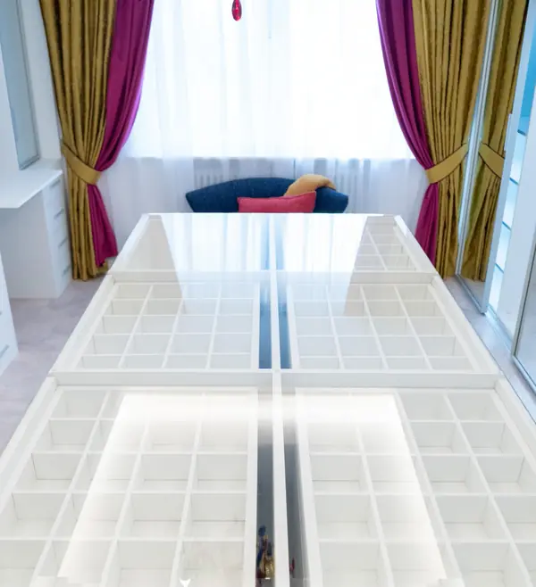 Гардеробная raumplus с комодом-островом