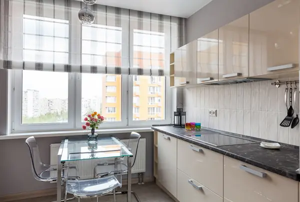 Трешка на 14-м этаже