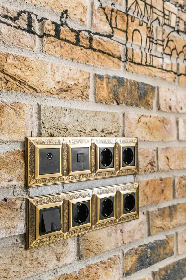 Первая остановка "Полярная станция"