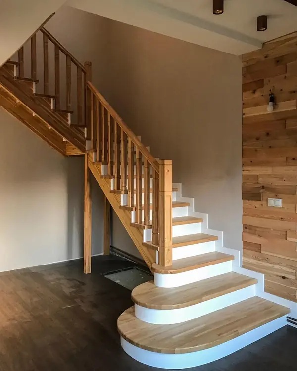 лестница Романа рез. Лесной городок