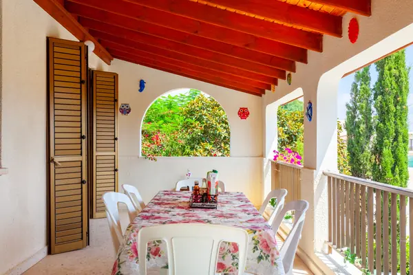 Villa Perla Coral Bay