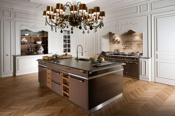 Кухни в салонах