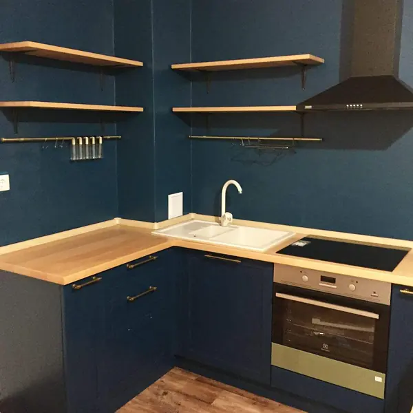 Синяя кухня