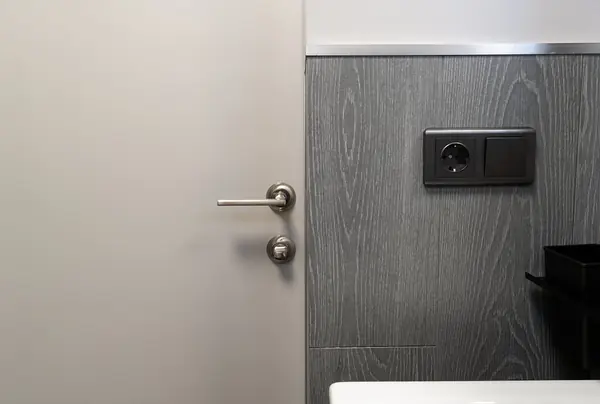 Werkel в новом проекте Алексея Разорёнова и Иннокентия Никич-Криличевского