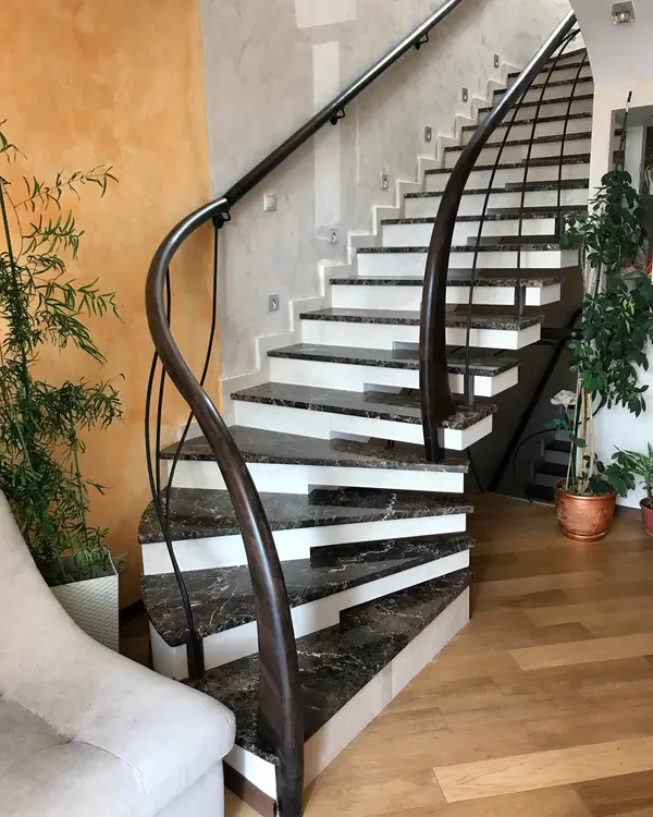 Лестница Дельфин