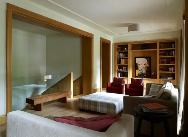 Интерьер дома в посёлке Шервуд