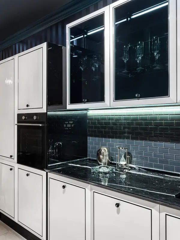 кухня ультраглянец / lady