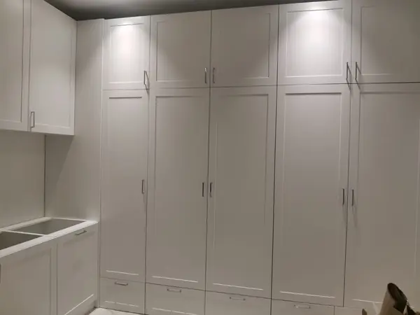 Шкаф и тумба