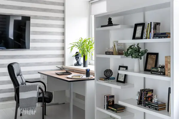 БЕЛОСНЕЖНАЯ ОПОЧИВАЛЬНЯ