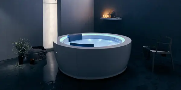 Infinity R1 Ванна с Аэромассажем, Подсветкой и Подогревом от Viva Lusso