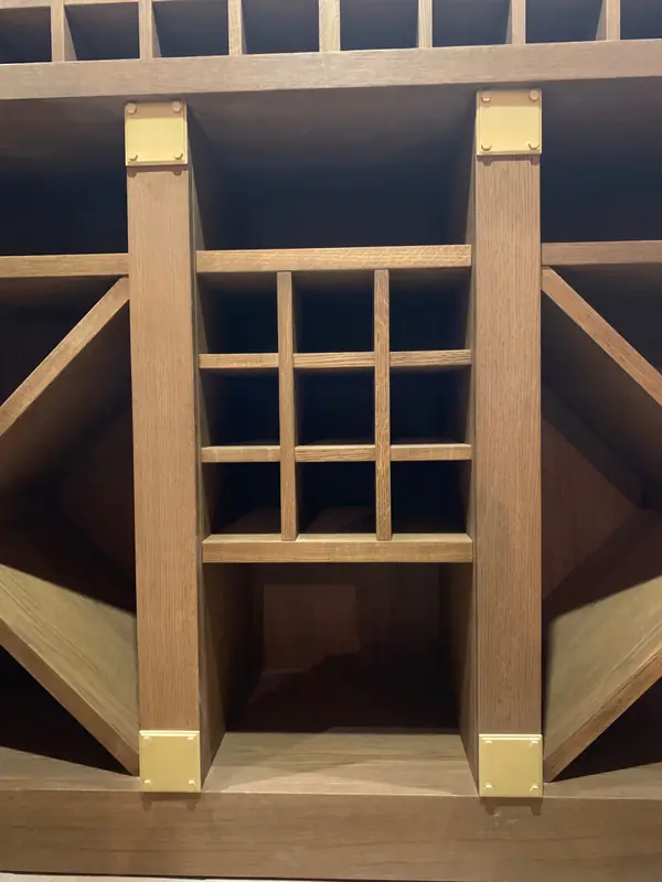 Винный погреб на 600 бутылок