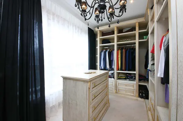 Визуализация и реализпция проекта "Искусство стиля"