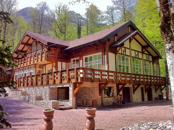 Город Сочи. Проектирование и строительство домов.