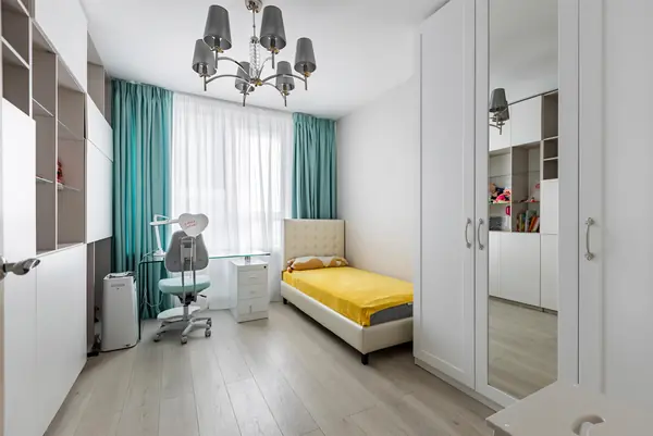 "Всплески жизни". Дизайн 3-х комнатной квартиры в современном стиле.