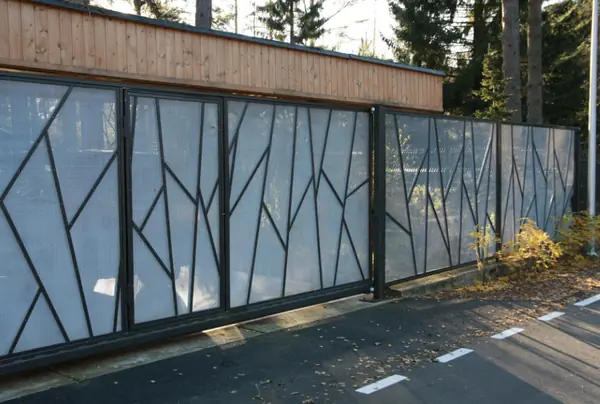 Ворота и заборы