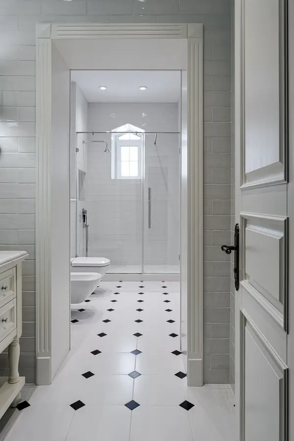 Немного солнца в холодной воде. Реализация