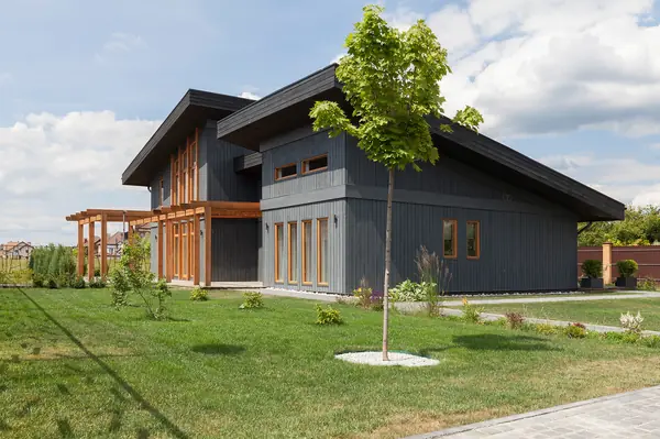 Дом на Киевском шоссе