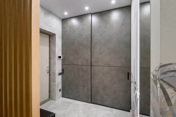 Просторная квартира с природными акцентами