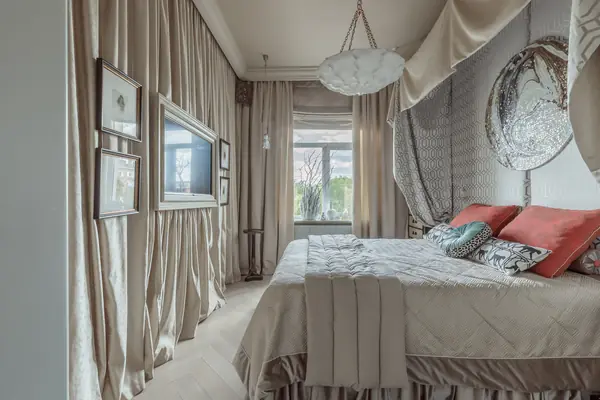 Маленький Париж