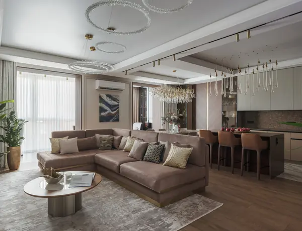 Реализация современной четырехкомнатной квартиры площадью 170 м²