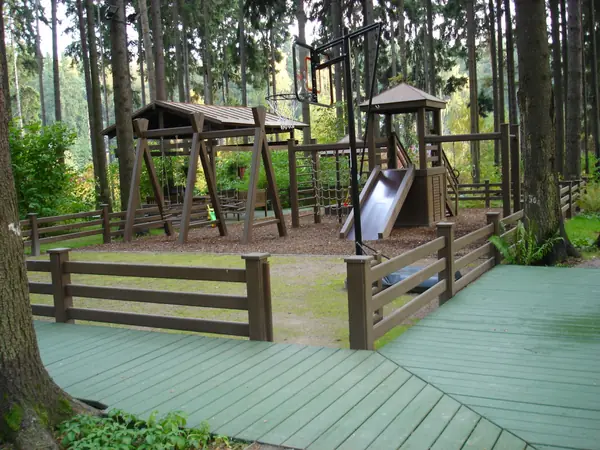 Сад «Лебединое озеро»