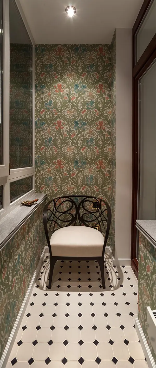 Современная классика с элементами Ар-деко.