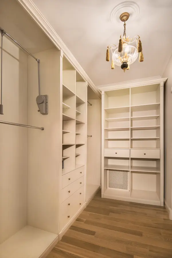 Дом в Миллениум Парк. Элитная мебель