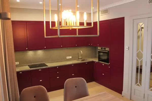 Долговечные кухонные фасады.