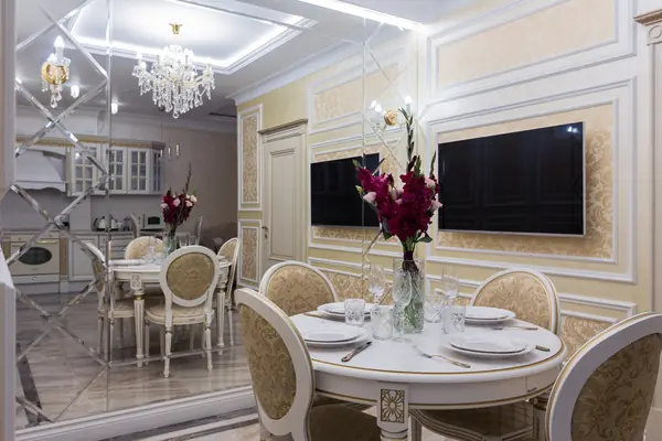 Золотая шкатулка