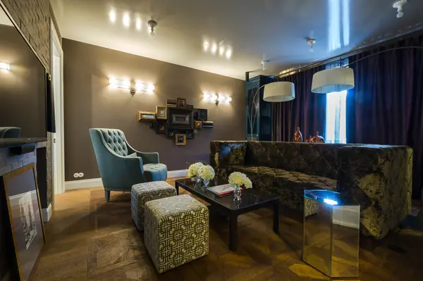 Холостяцкая квартира в центре Москвы