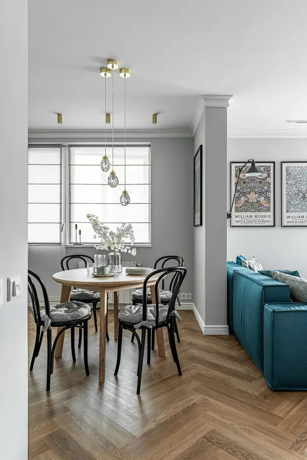 Квартира-студия для творческой девушки (47 кв. м.)