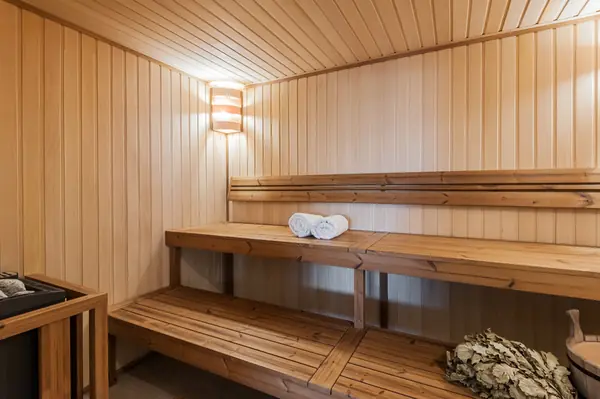 ДОМ НА ХОЛМЕ