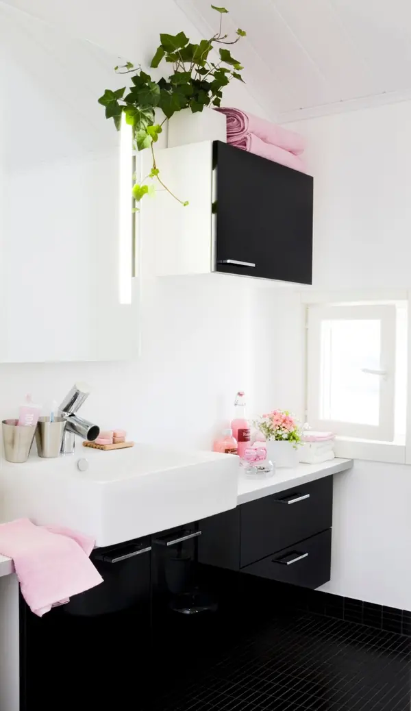 Краски Tikkurila в ванной