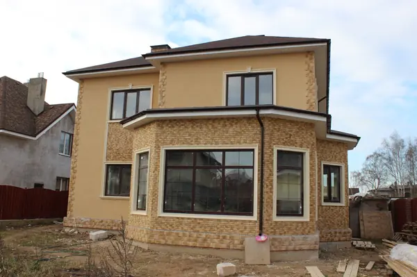 Варианты остекления домов