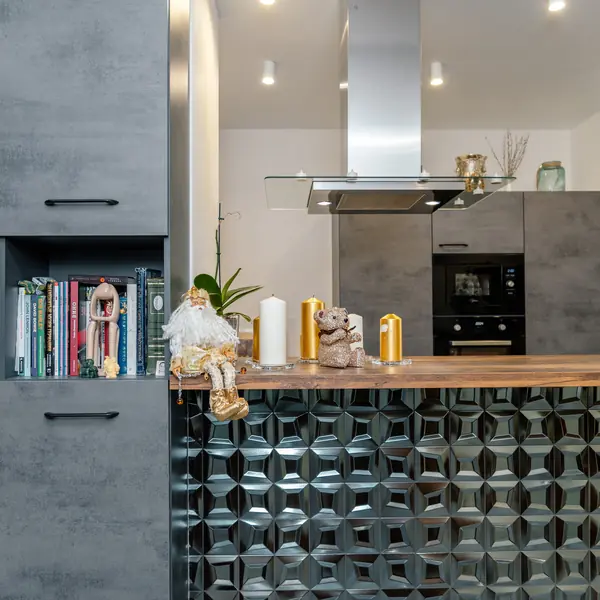 Кухня под бетон с оригинальной барной стойкой