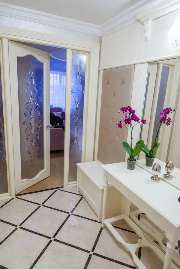 Квартира в стиле Неоклассика (70 кв м)