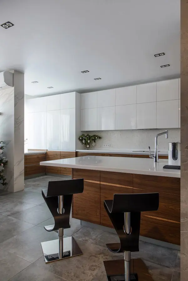 Четырехкомнатная квартира ЖК оазис