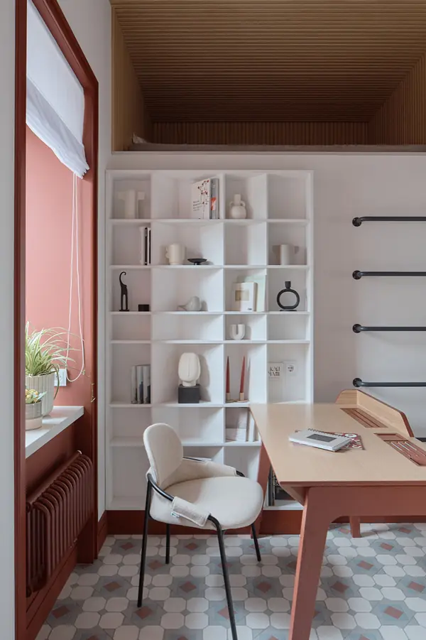 Переделка в билетной кассе