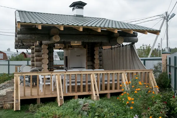 Парящий сруб