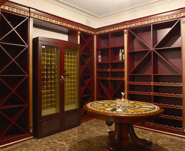 Винотека Lady Lux Gold Wine