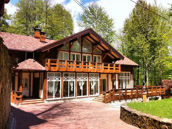 Город Сочи. Проектирование и строительство домов.