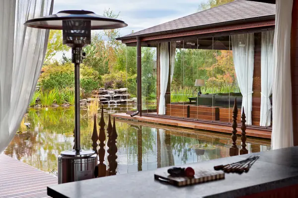 Загородный дом в поселке "Бенилюкс"