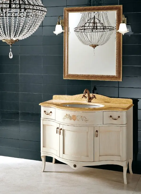 Классическая мебель для ванной комнаты