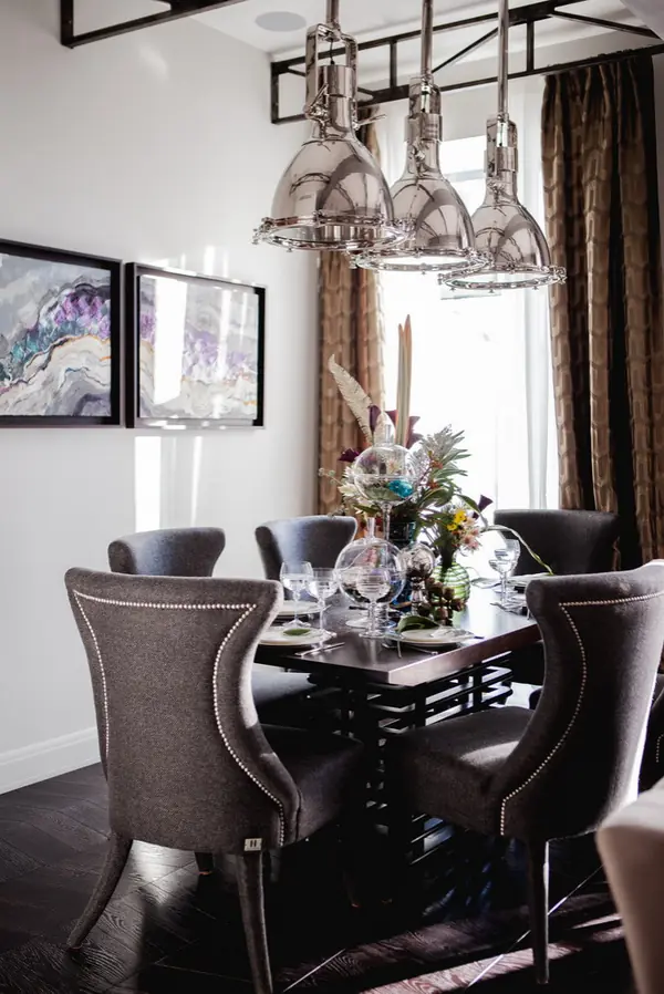 Скромное обаяние буржуа \\ гостиная-кухня